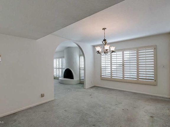 5th image of 129 E San Miguel Ave