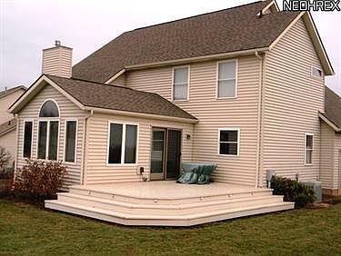 3rd image of 916 Crosswyck Cir