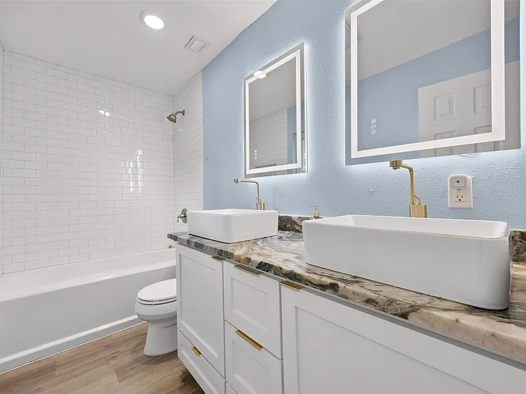 5206 Emerald Forest Dr — Photo 13