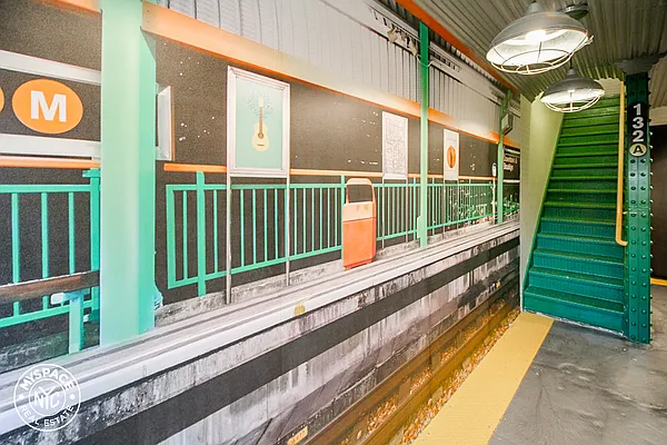 Rented by MySpaceNYC | media 16