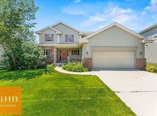 2991 Hartwicke Dr, Fitchburg, WI 53711