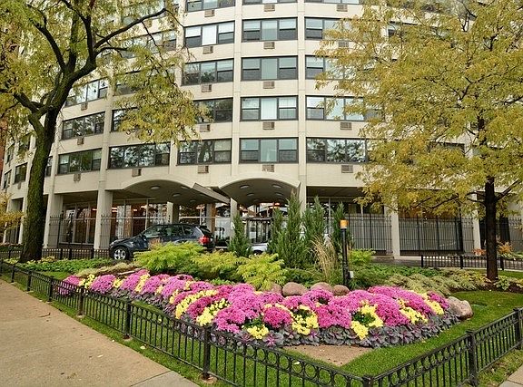 2nd image of 1150 N Lake Shore Dr APT 3H
