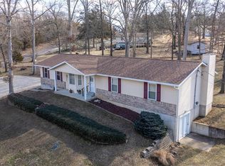 7049 Carriage Hills Mdws, Cedar Hill, MO 63016