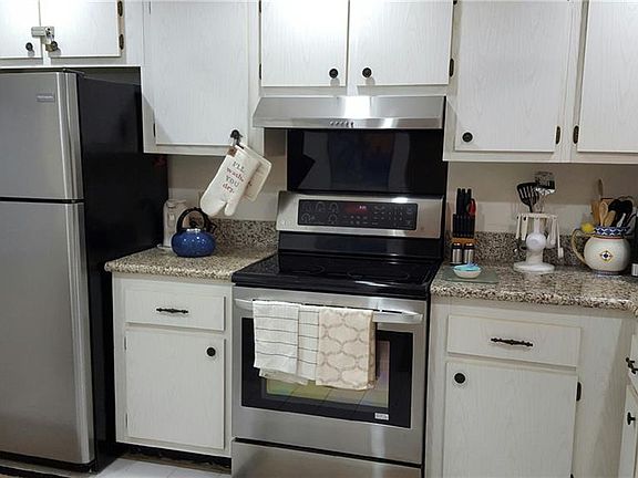 4th image of 7380 E Ocean Dr #619