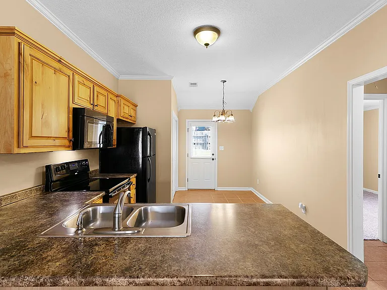 9 Moss Woods Cv — Photo 10