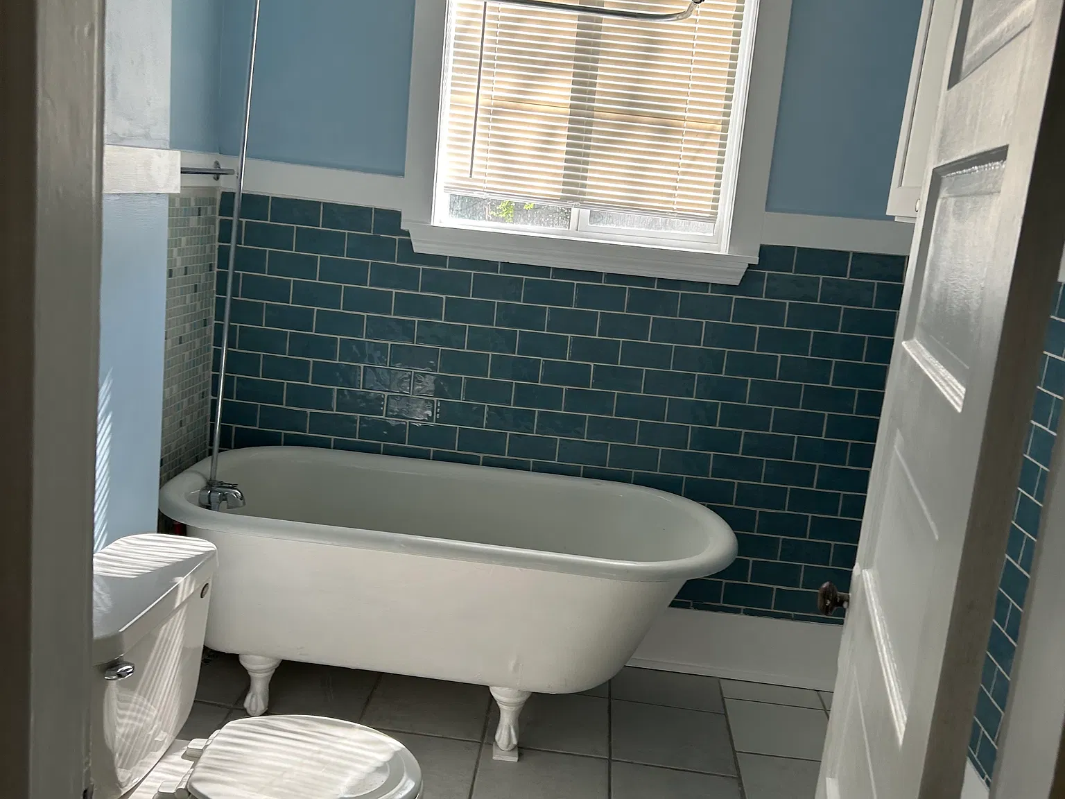 1 bed, 880 sqft, $1,150 — Photo 4
