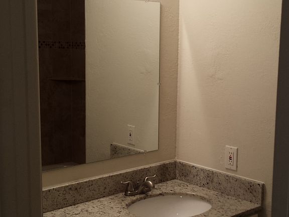 3rd image of 1821 NW 33rd Way