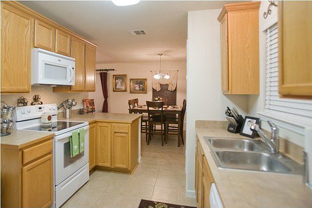 1st image of 26126 Glenbrooke Dr