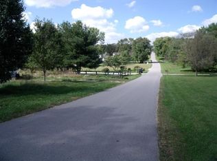 100 Four Winds Dr, Mount Sterling, KY 40353
