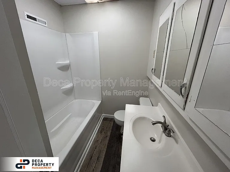 3228 Liberty St #2F — Photo 11