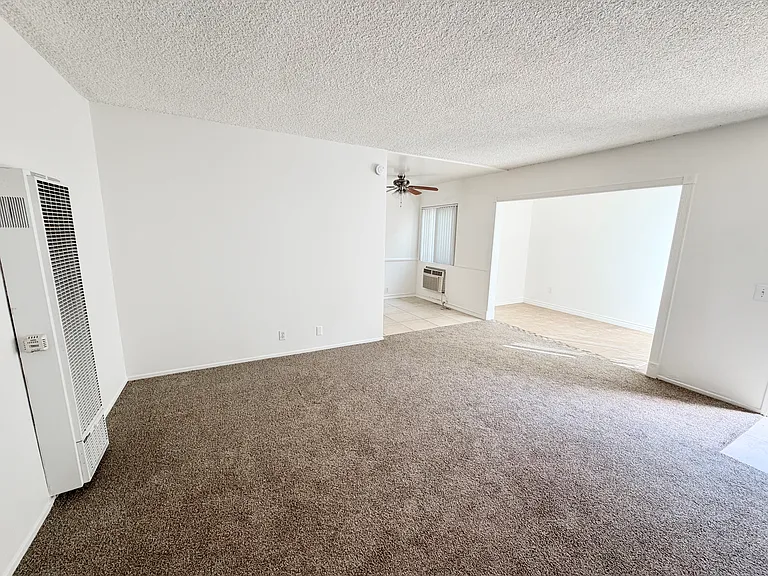 85 N Holliston Ave — Photo 21