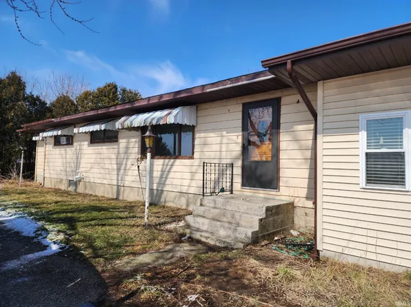 13788 Indiana #14, Medaryville, IN 47957