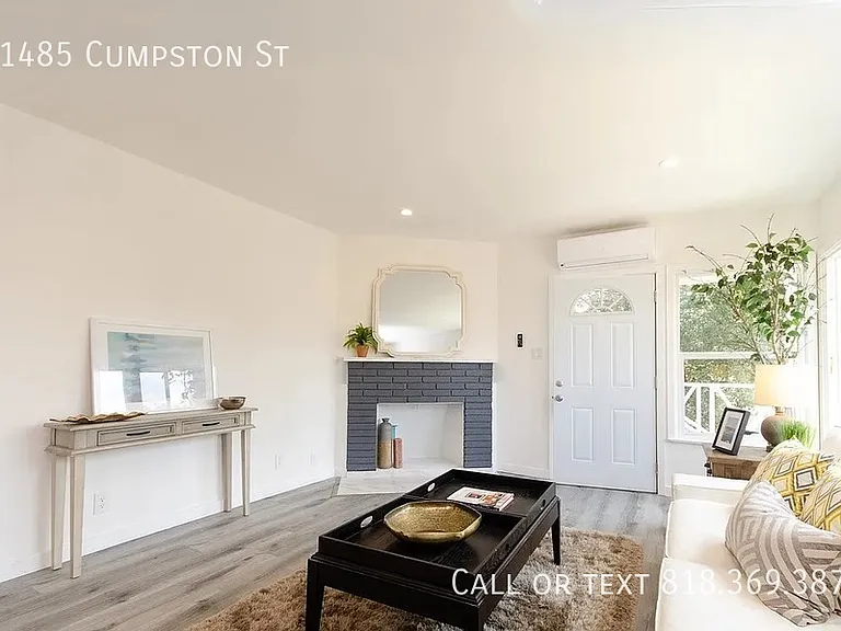11485 Cumpston St — Photo 4