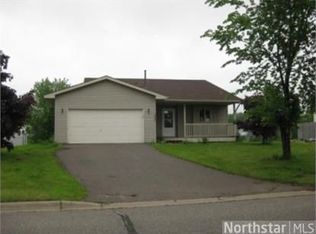 721 Joes Lake Rd SE, Cambridge, MN 55008