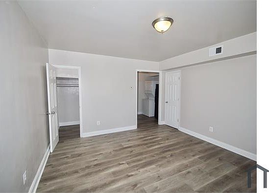 5th image of 1259 Meigs Pl NE APT 1