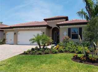 8704 Westwood Oaks Pl, Fort Myers, FL 33908