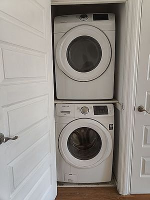 5th image of 957 Saint Nicholas Ave #1