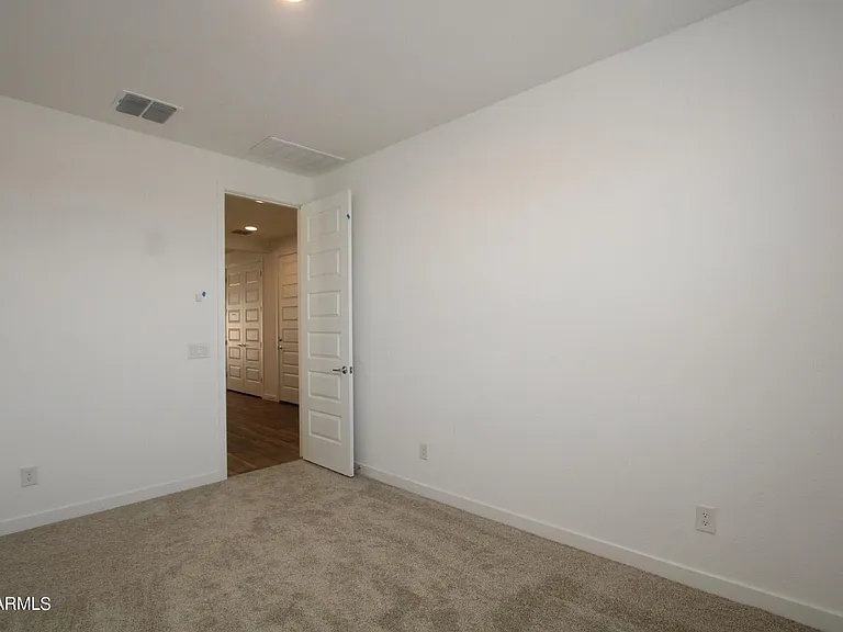 23059 E Pegasus Pkwy — Photo 6