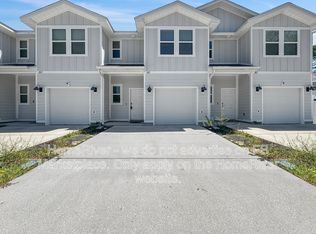 1019 McLaren Cir, Fort Walton Beach, FL 32547
