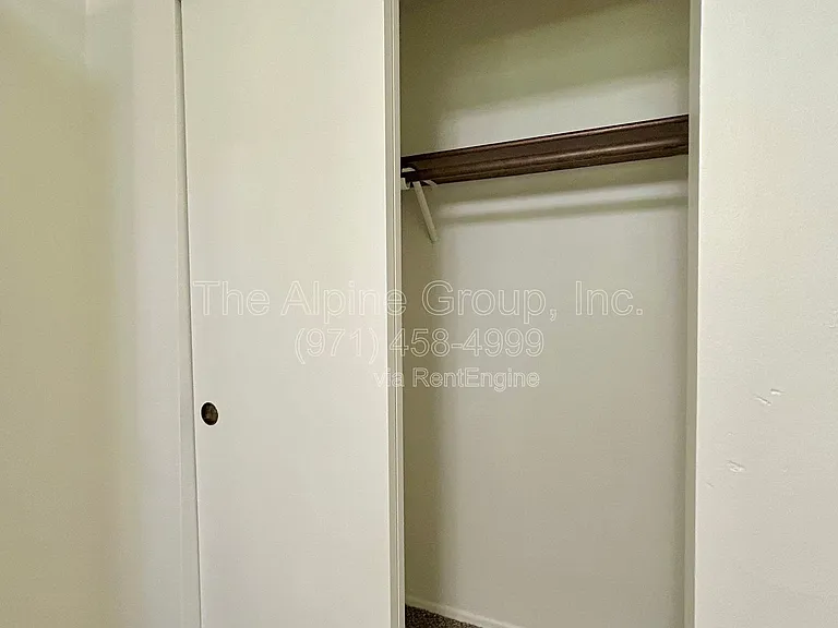 5595 SW Menlo Dr — Photo 37