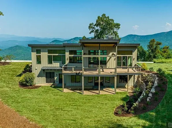 2514 Buck Knob Rd, Scaly Mountain, NC 28775