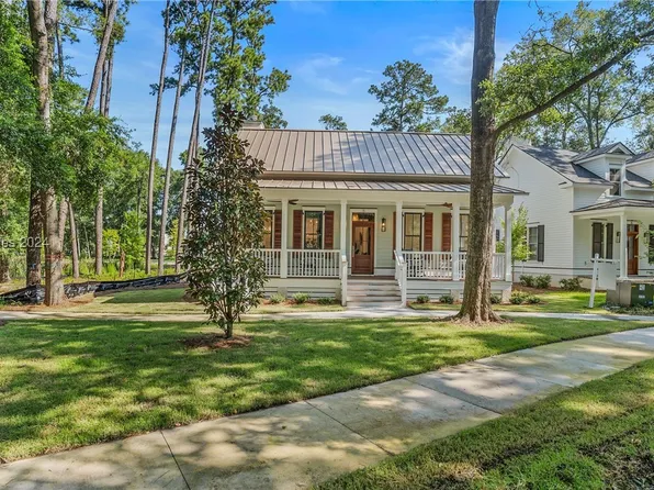 8 Harborview Cir, Beaufort, SC 29907