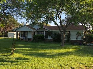 701 Opal Ln, Kyle, TX 78640