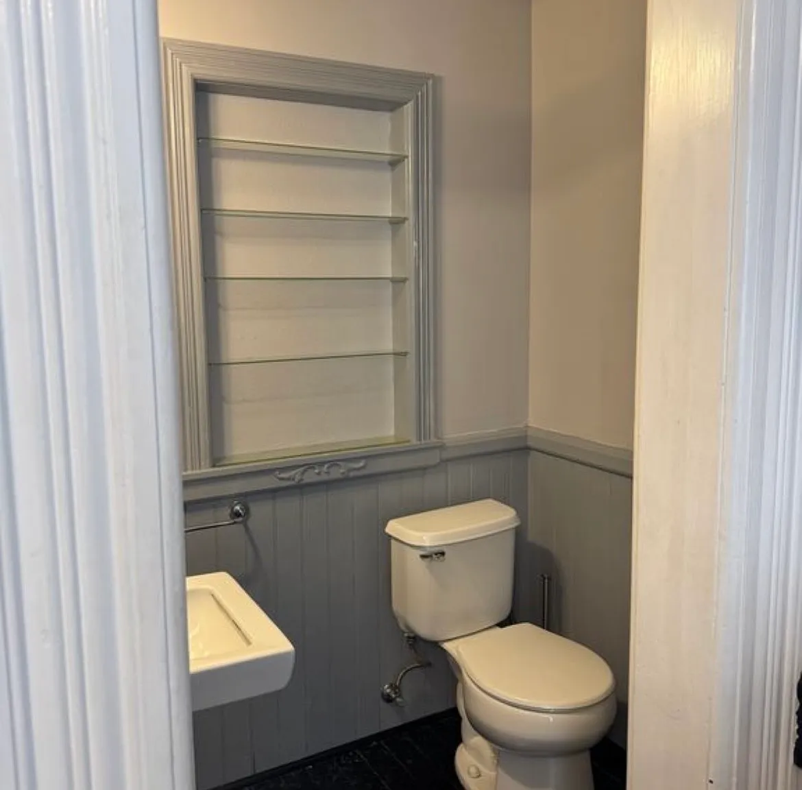 1 bed, 1.5 bath, 200 sqft, $1,850 — Photo 3