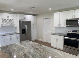 2751 NE 26th Ter, Boca Raton, FL 33431