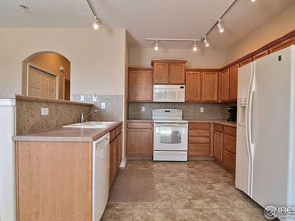 3rd image of 5551 W 29th St #3414
