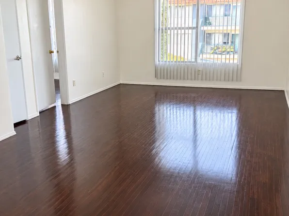 729 W 24th St #4, San Pedro, CA 90731