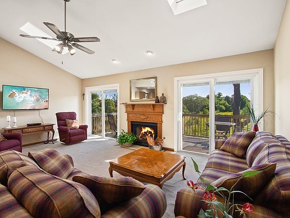 3rd image of 355 Havenwood Dr APT 5