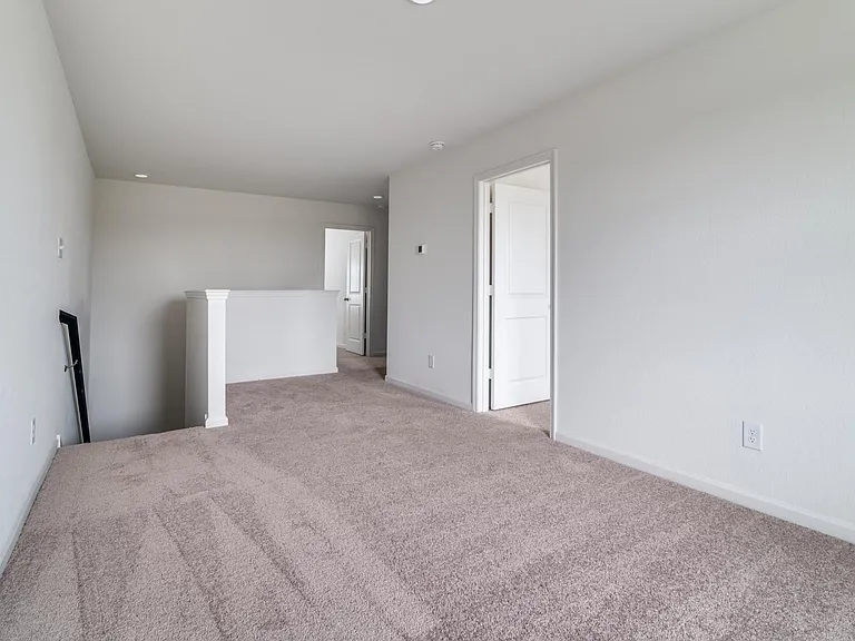 1876 Lockhart Dr — Photo 10