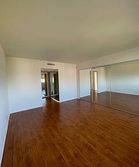 10433 Wilshire Blvd #1001 — Photo 11