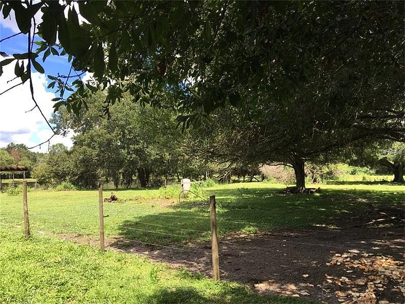 2nd image of 4721 Jackson Rd