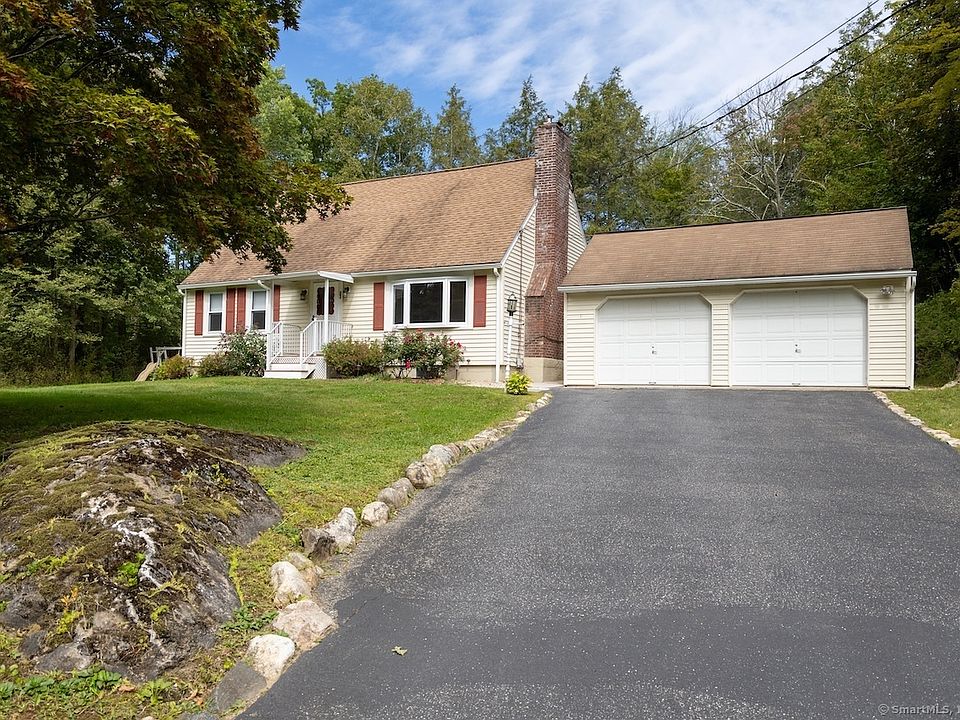 1st image of 55 Woodland Drive