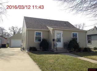 443 Jefferson Ave, North Mankato, MN 56003