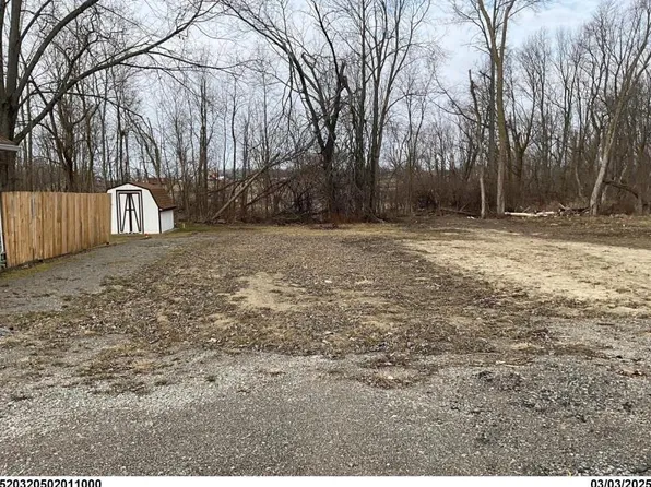 415 Westview Dr, Russells Pt, OH 43348