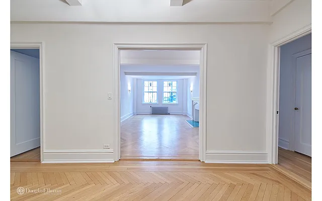 Rented by Douglas Elliman | media 35