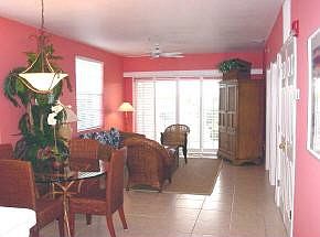 2nd image of 140 W Palm St #305