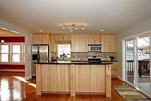 Eat in Kitchen