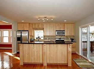 19 Wall St, Farmingdale, NY 11735