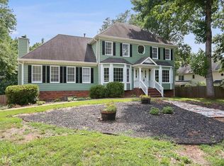 211 Tweed Ct, Sugar Hill, GA 30518