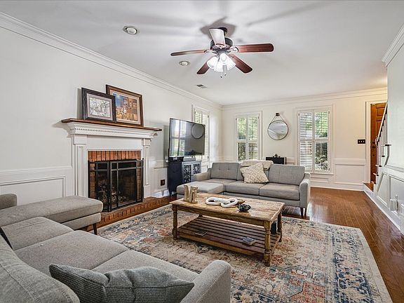 5th image of 3476 Beaver Run Dr