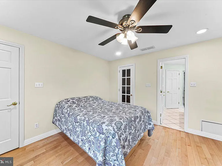 4110 Naamans Creek Rd — Photo 15