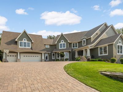 7116 Valley View Rd, Edina, MN, 55439