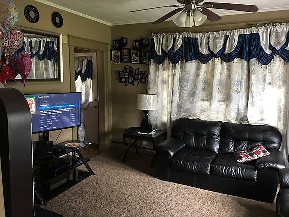 4th image of 24 Hoffman Ave