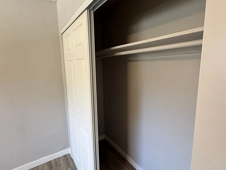 1134 Raymond Ave — Photo 17