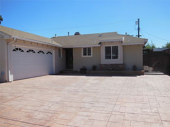 5th image of 12660 Arminta St