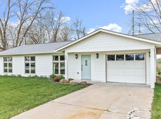 906 SE G St, Bentonville, AR 72712